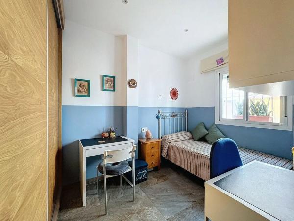 Chalet pareado en calle Zaragoza