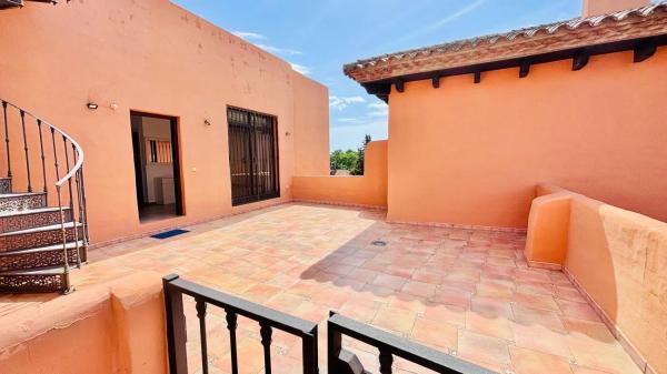 Ático en calle de la Rosa, 100