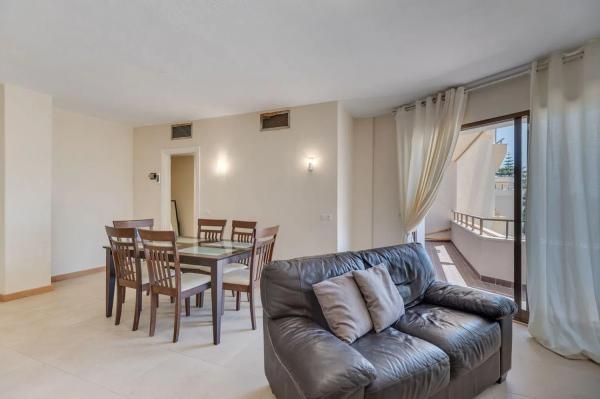 Piso en calle Aguamarina