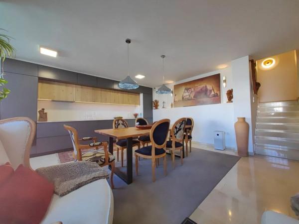 Dúplex en calle Dehesilla