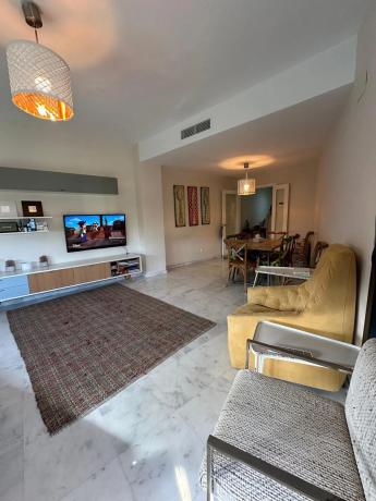 Piso en avenida del Pirata, 2