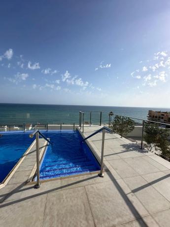 Piso en avenida del Pirata, 2