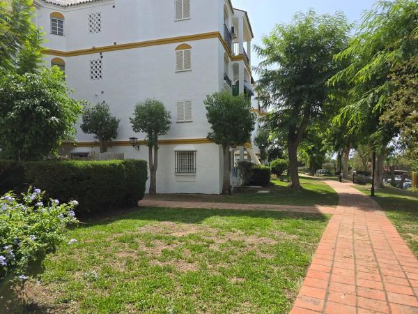 Piso en Atalaya del golf