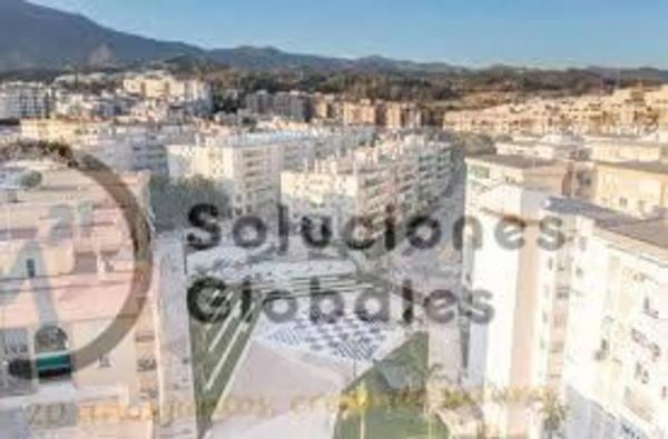 Piso en calle Mallorca, 2