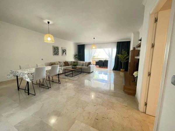 Piso en Barrio Benatalaya