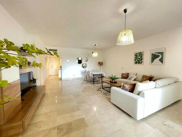 Piso en Barrio Benatalaya