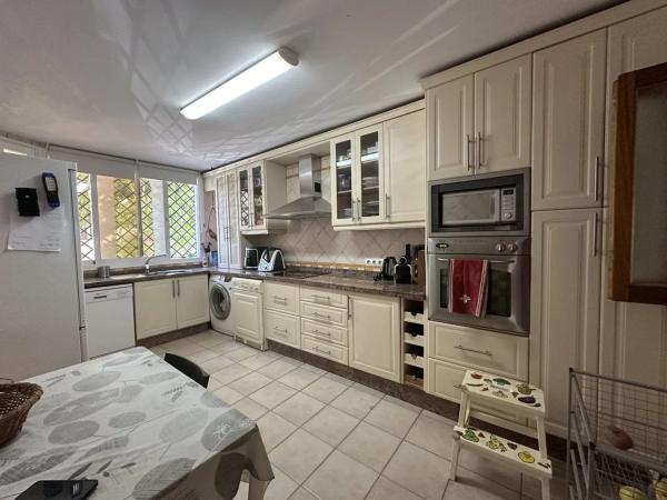 Chalet adosado en calle Principe Felipe