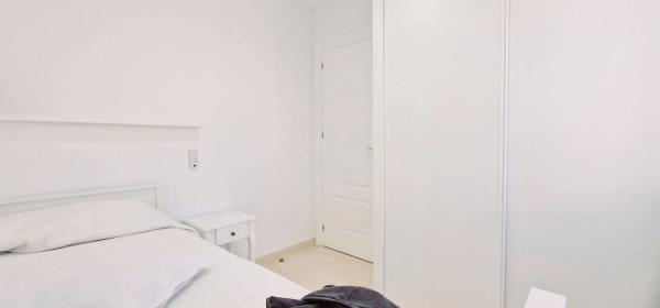 Piso en plaza de la Constitución, 1 -19