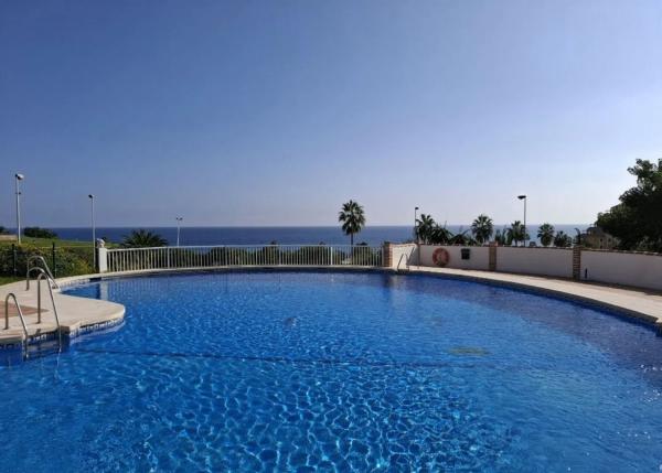 Piso en calle Algarrobos, 4