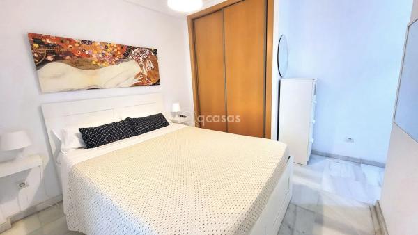 Piso en avenida Carvajal, 59 ---b