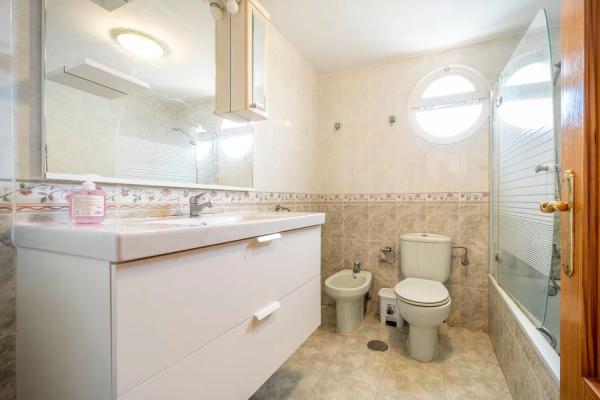 Piso en calle Francisco Claros Curro, 1