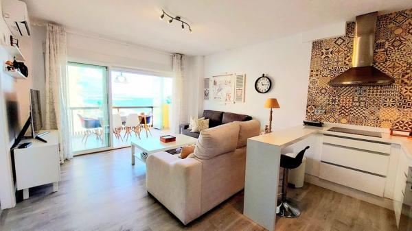 Piso en avenida Fuengirola