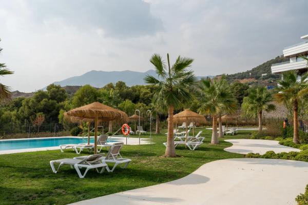 Piso en avenida 8 de Marzo, 9