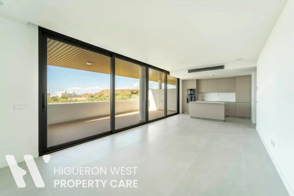 Piso en avenida Avenue 8 de Marzo, 17