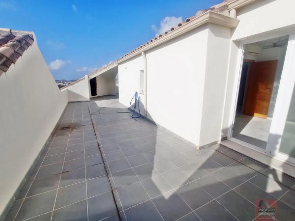 Ático en calle Narciso