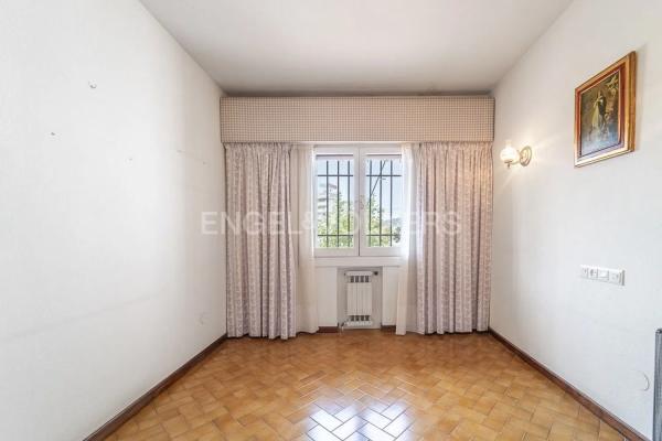 Casa independiente en calle Limonar