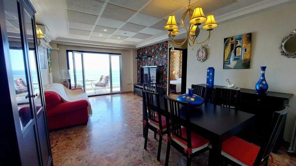 Piso en avenida Fuengirola