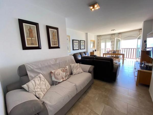 Piso en avenida Carvajal