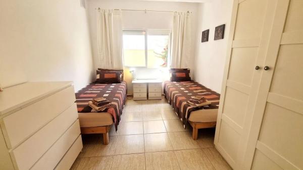 Piso en calle Reyes Católicos