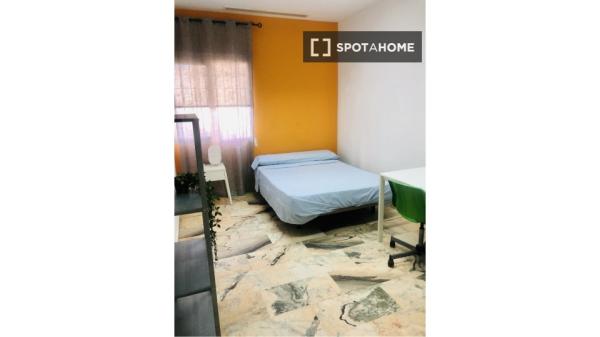 Chambre en colocation à Séville
