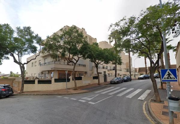 Piso en calle Bahía s/n