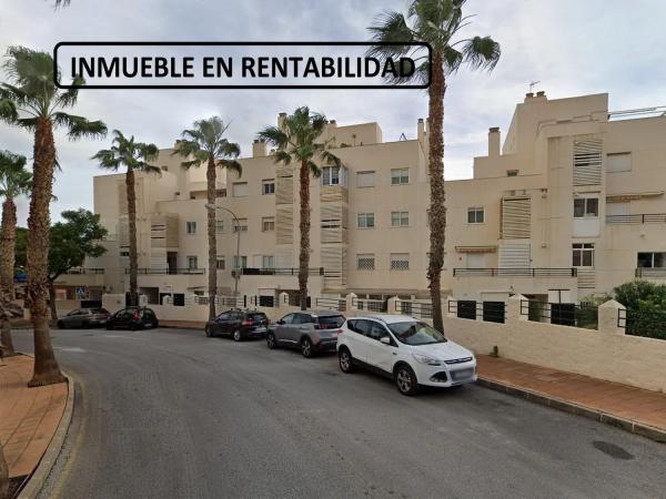 Piso en calle Bahía s/n