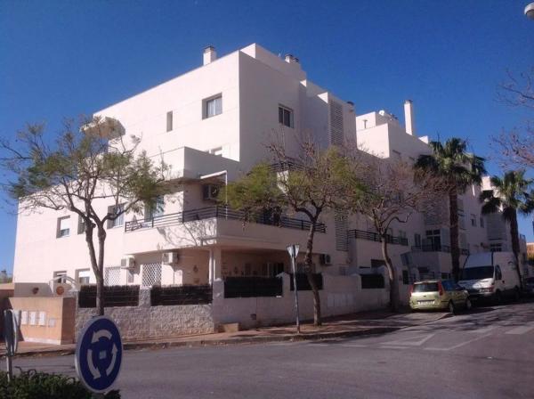 Piso en calle Bahía s/n