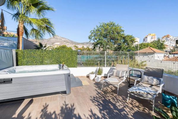 Piso en avenida Manuel Mena Palma, 13