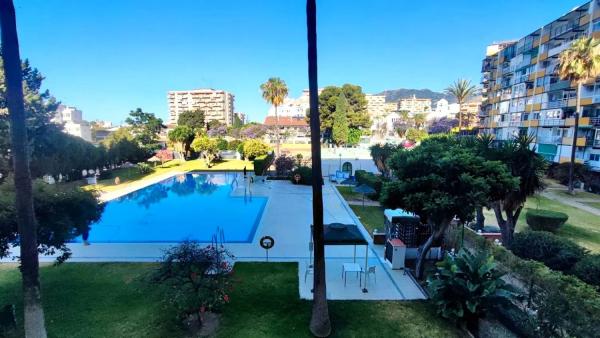 Piso en avenida de la Telefónica