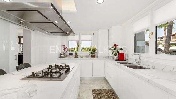 Piso en camino de Camoján