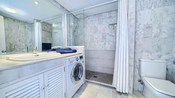 Piso en Barrio La Carolina-Guadalpín