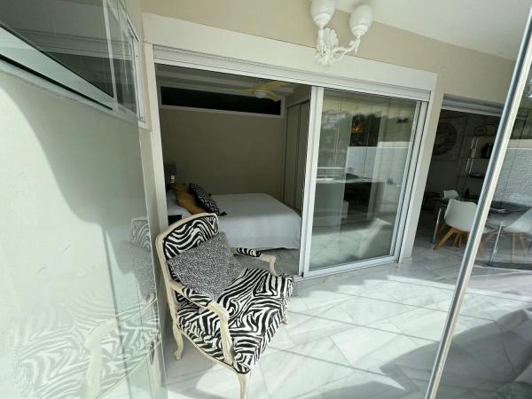 Piso en calle Roy Boston