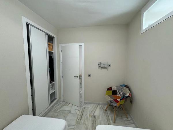 Piso en calle Roy Boston