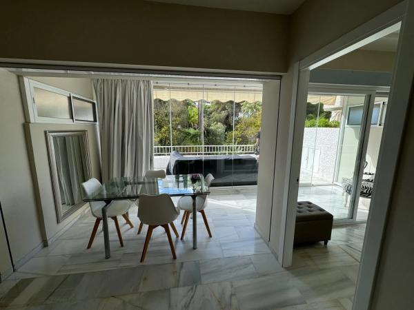 Piso en calle Roy Boston