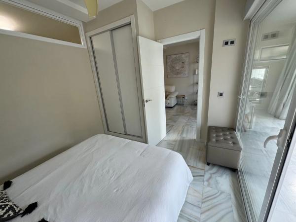 Piso en calle Roy Boston