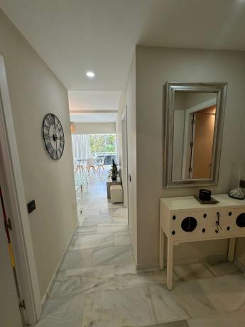 Piso en calle Roy Boston