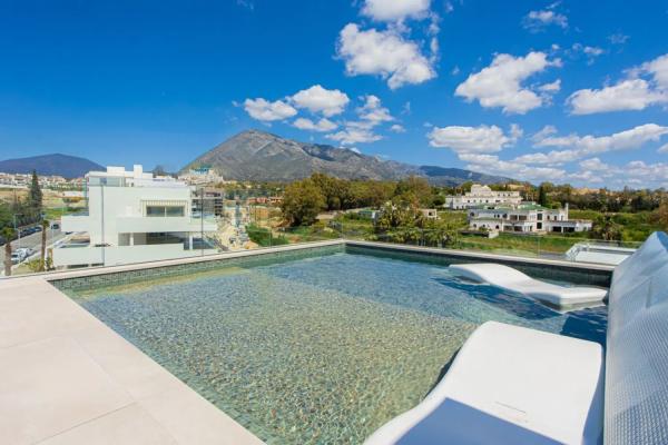 Ático en lomas del rio verde