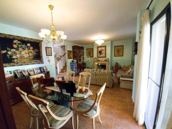 Casa independiente en avenida del Captivaror