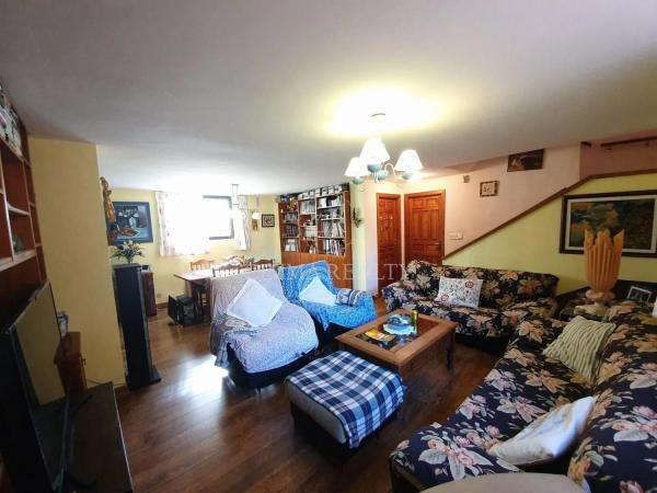 Casa independiente en avenida del Captivaror