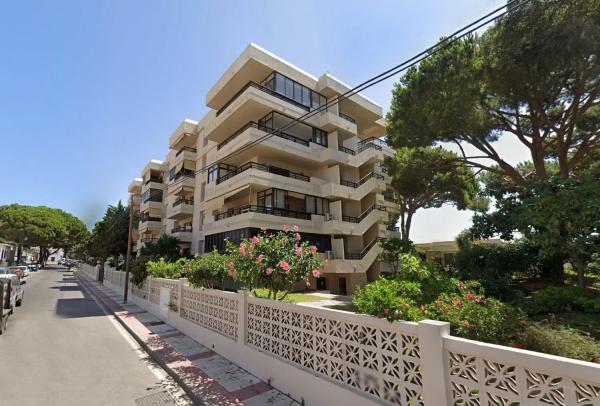 Piso en avenida Andasol