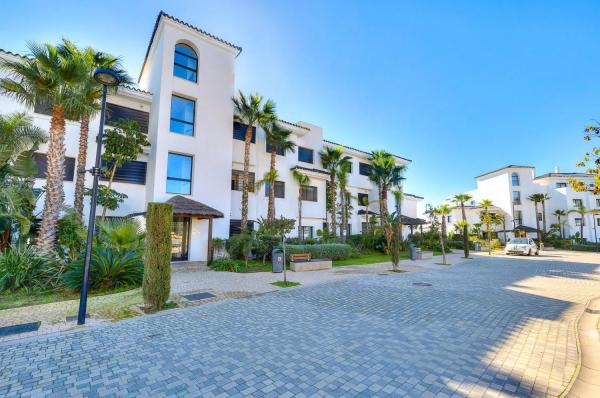 Piso en Urbanizacion Altos de Estepona, 1 r