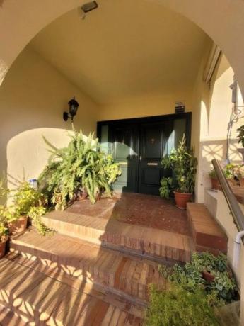 Chalet en calle Escritor Santi Marín, 2