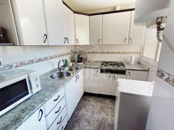 Piso en avenida de Sor Teresa Prat