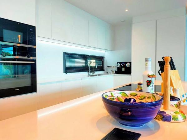 Casa independiente en calle Almeria