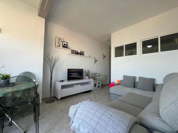 Piso en calle la Colina