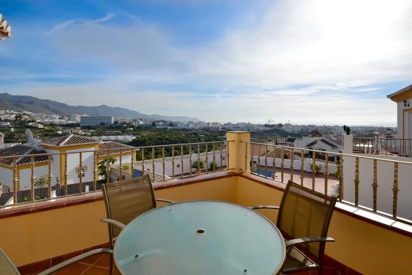 Casa independiente en avenida Pago Castillo Alto s/n