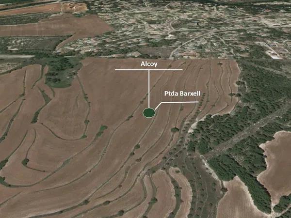 Terreno en via sense nom