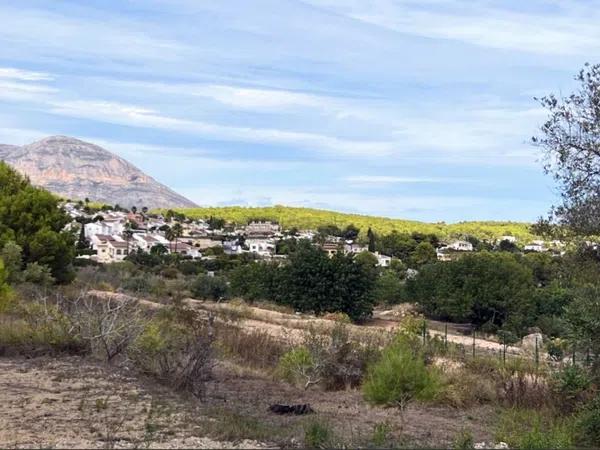 Terreno en Les Fonts
