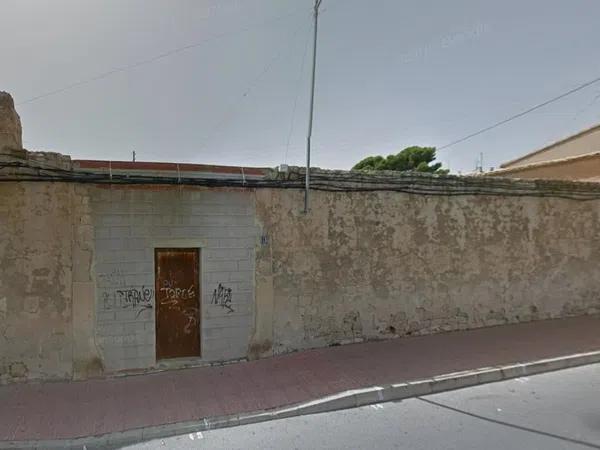 Terreno en calle Alcalde Saturnino Cerdà