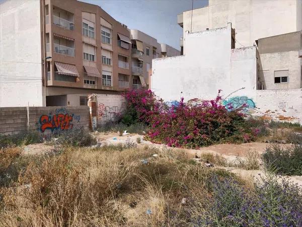 Terreno en calle Carreters